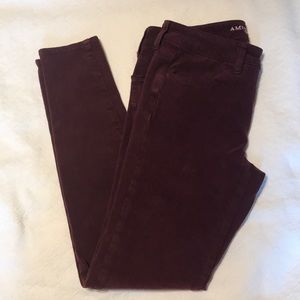 American Eagle Burgundy Jeggings Size 6